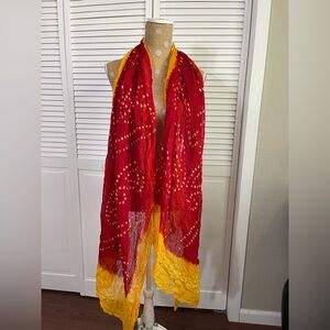 Vintage Beautiful XL scarf